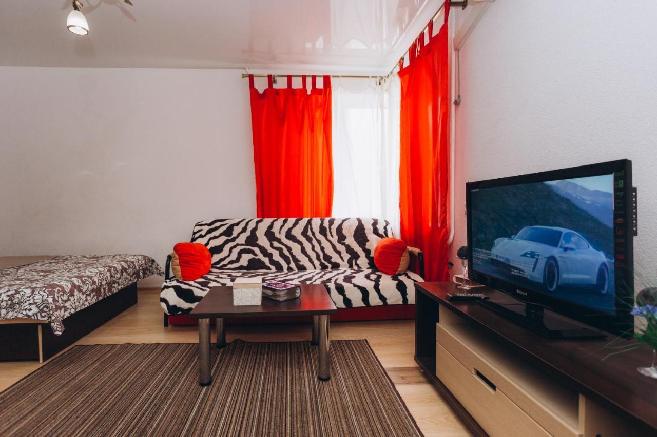 Apart-Hotel On Street Kharkovskaya 9 Floor Sumy Exterior photo